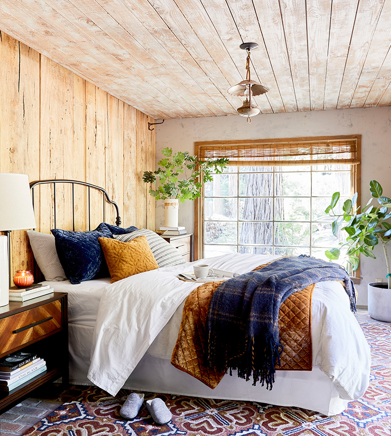 Country bedroom ideas on a budget