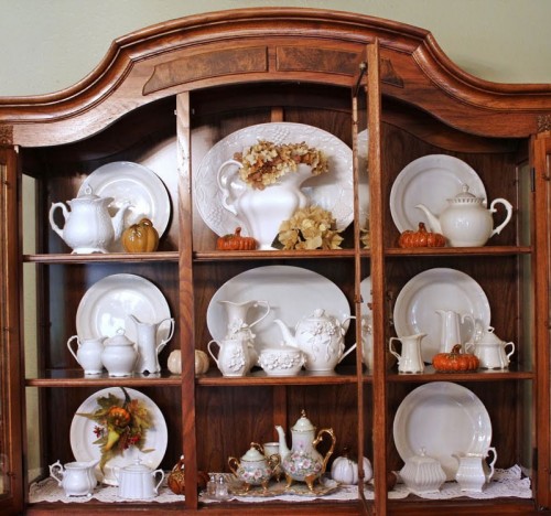 How to display china in a hutch