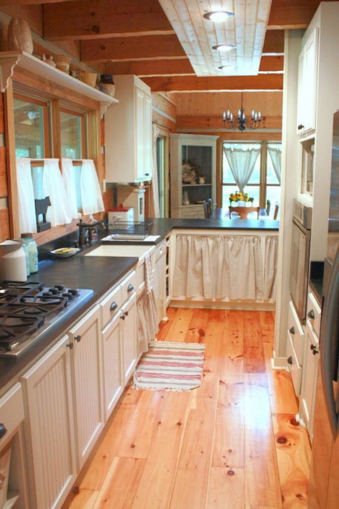 Kitchen layout ideas for long narrow