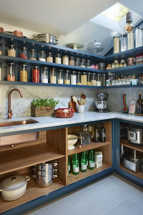 Kitchen pantry rooms