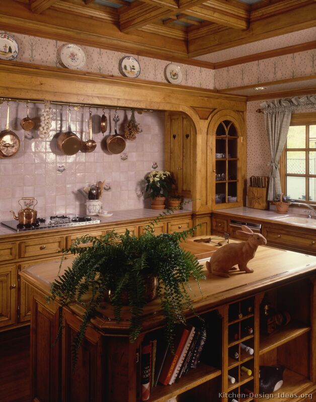 Old french kitchens