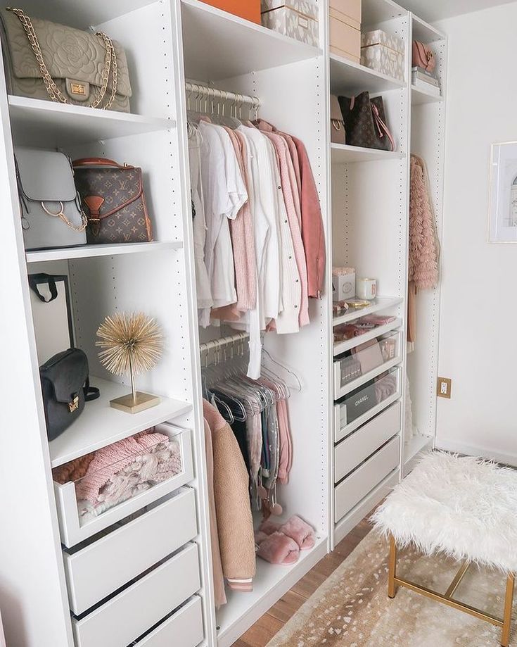 Ideas to organize a small bedroom