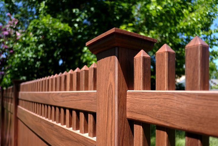 Paint colours for wooden fences