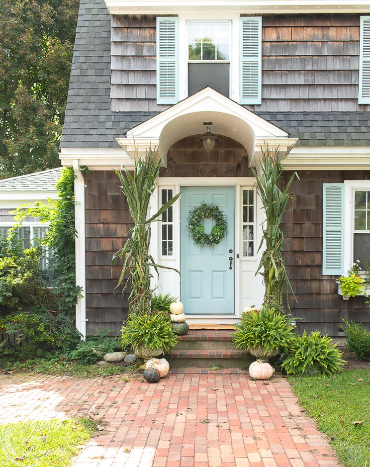 Small side porch decorating ideas