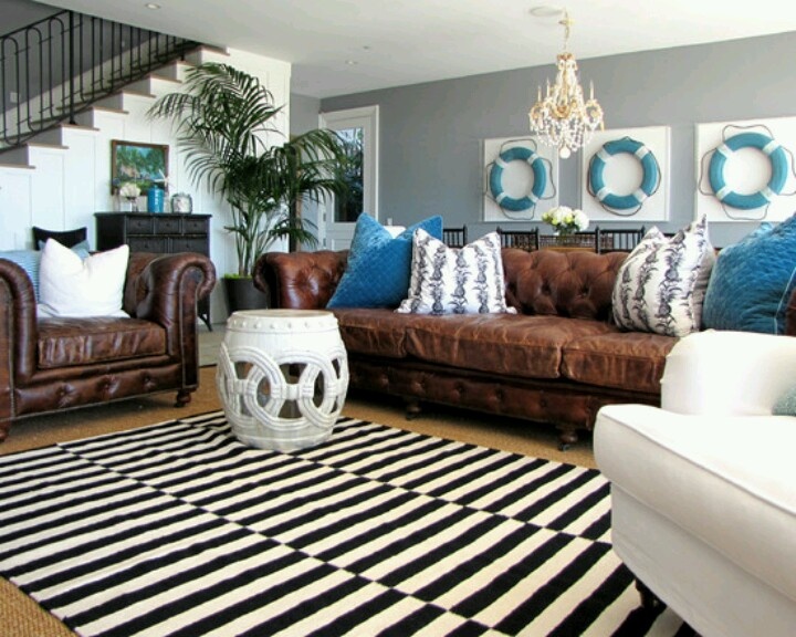 Decorating with black couches