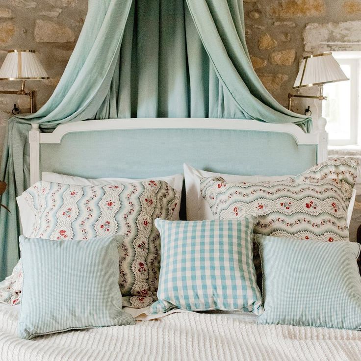 Decorating with gingham