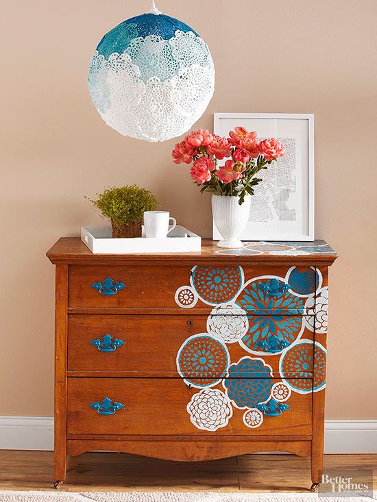 Paint a wood dresser