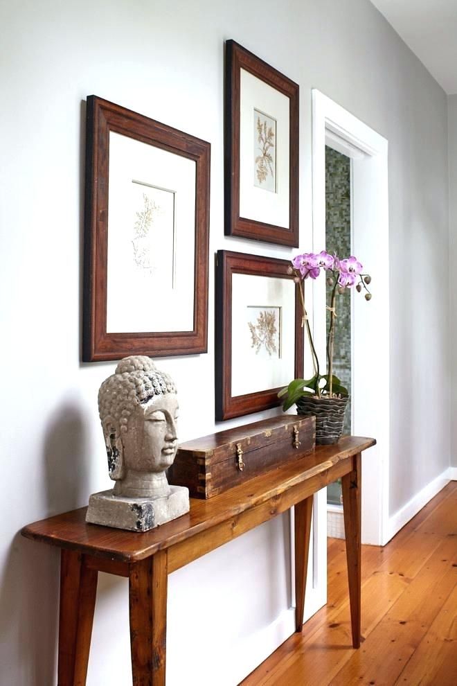 Console table entryway decor