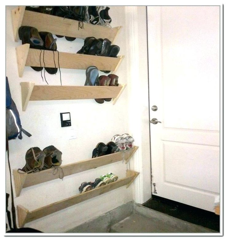 Place to put shoes by door