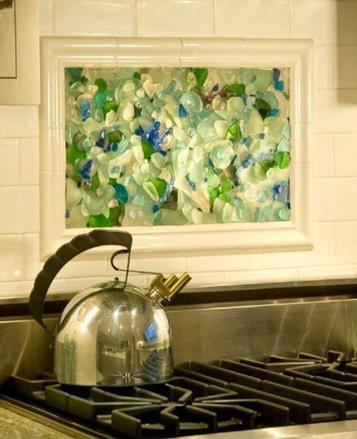 White kitchen colorful backsplash