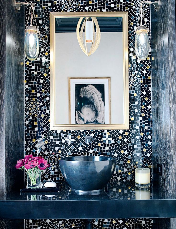 Elegant bathroom decorations