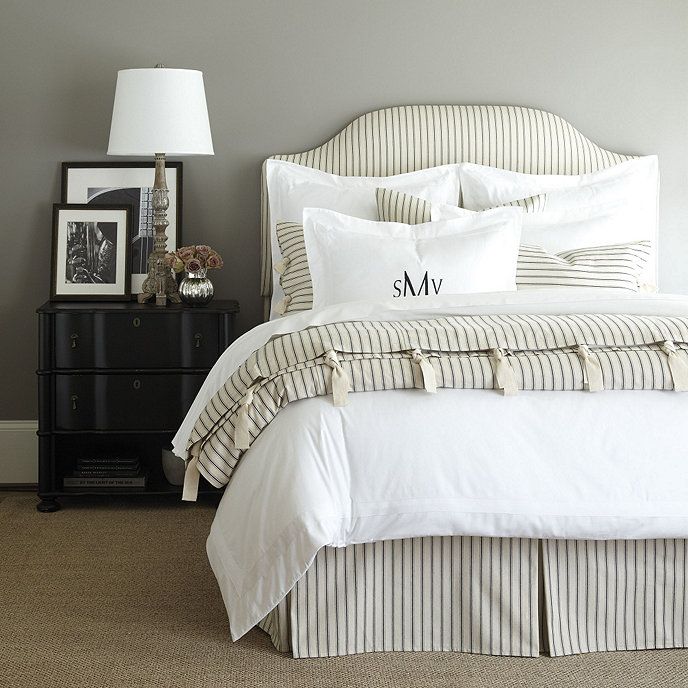 Neutral layered bedding