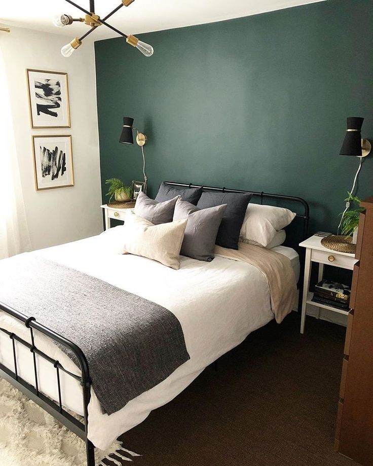 Accent wall in bedroom idea