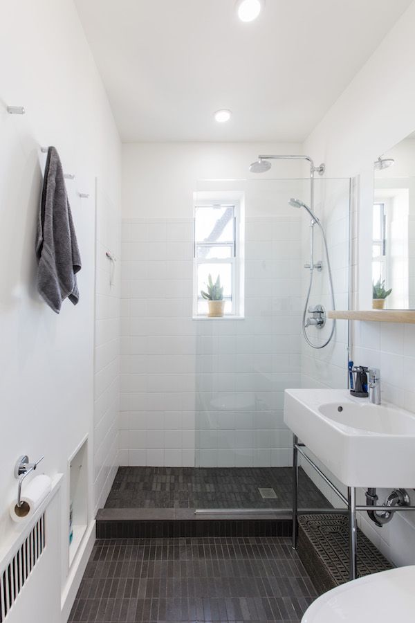 Design ideas for tiny bathrooms