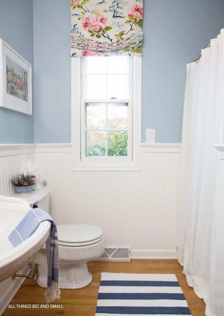 Good colors to paint a small bathroom