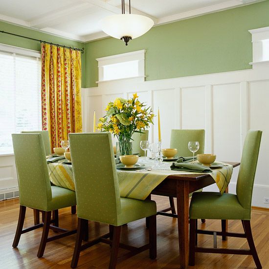 Warm colours for dining room