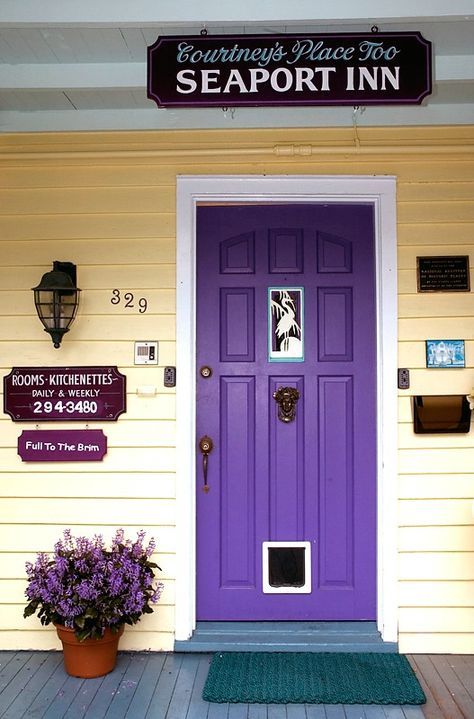 Trendy front door colors