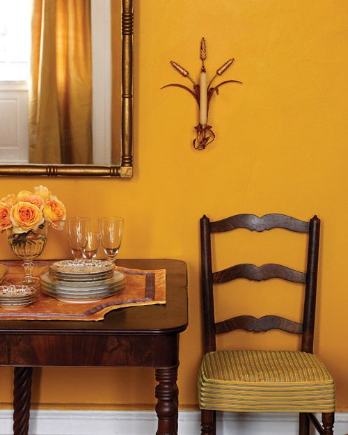 Yellow paint colors for dining room