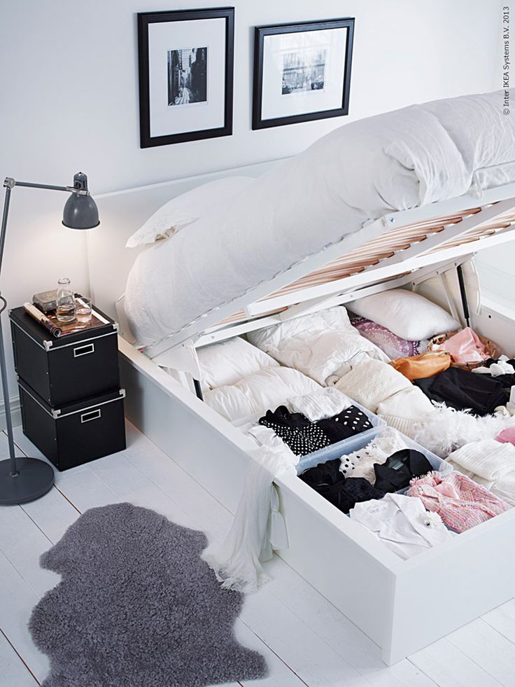 Small bedroom organizing tips