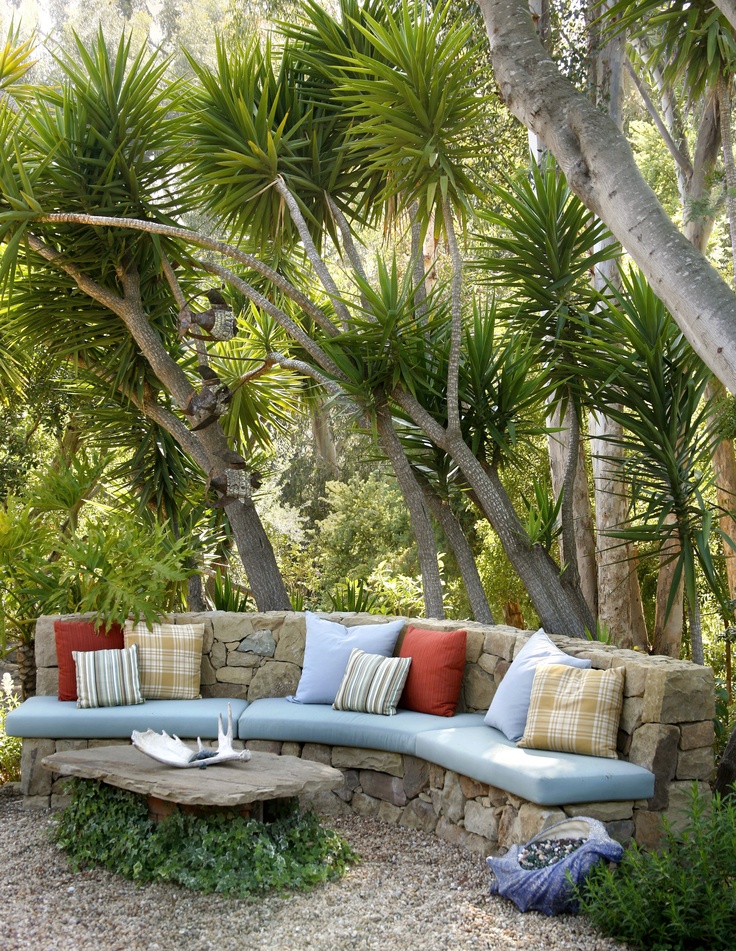 Outdoor furniture decor ideas