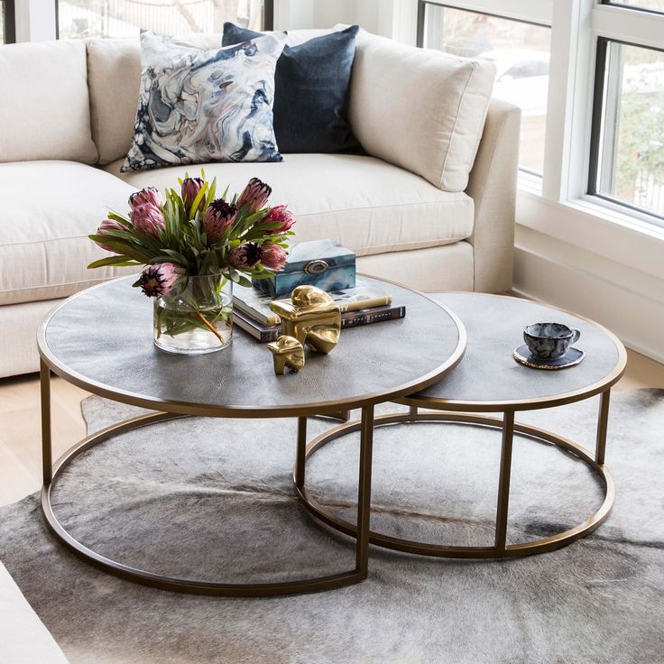 Styling a round coffee table