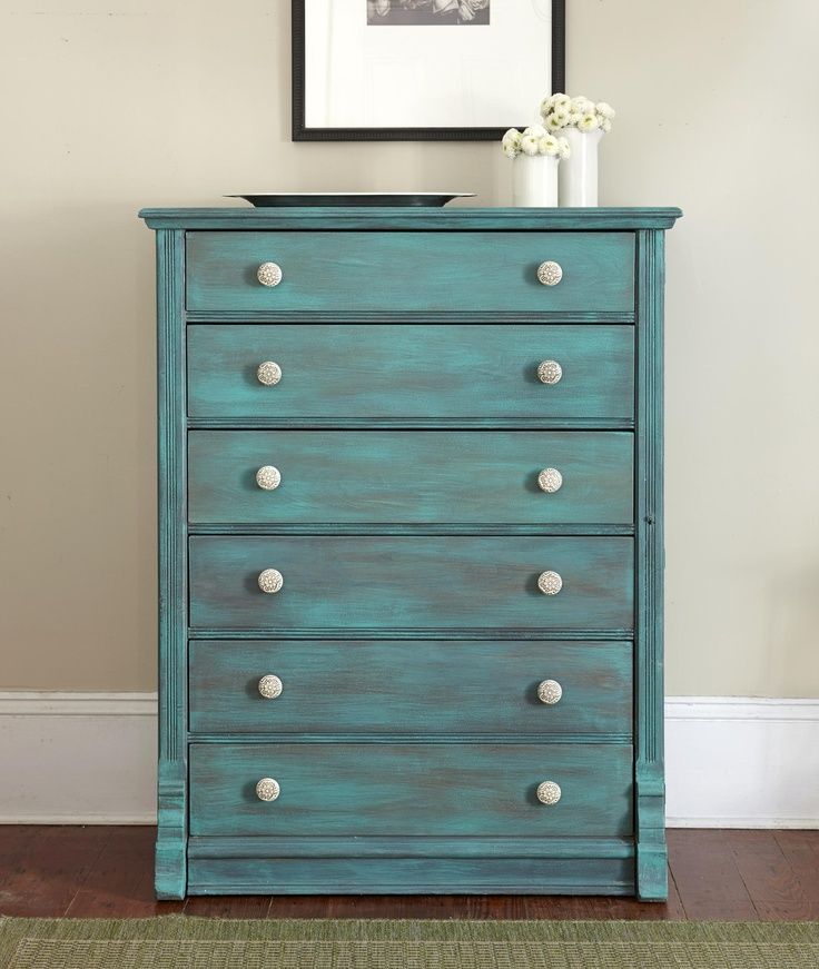 Paint a wood dresser