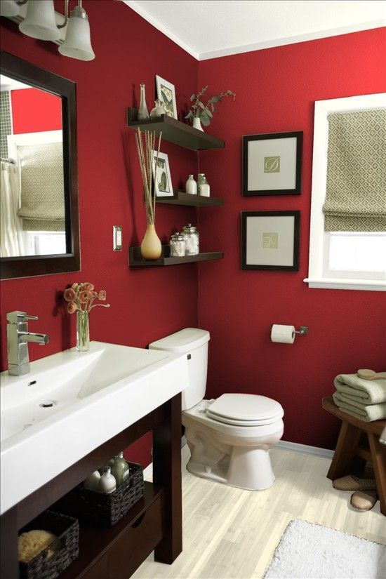 Wall decorations for small bathrooms