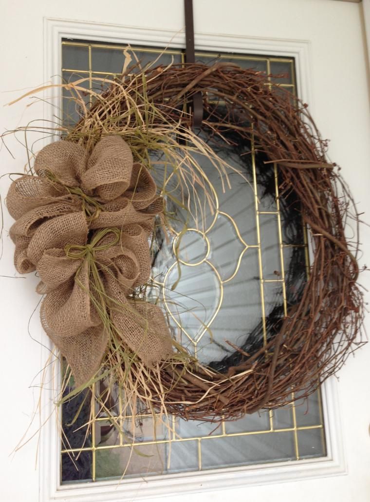 Wreath ideas with burlap