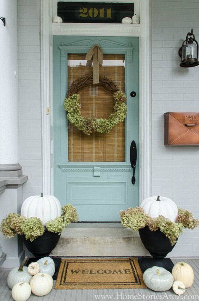 Over the front door decor