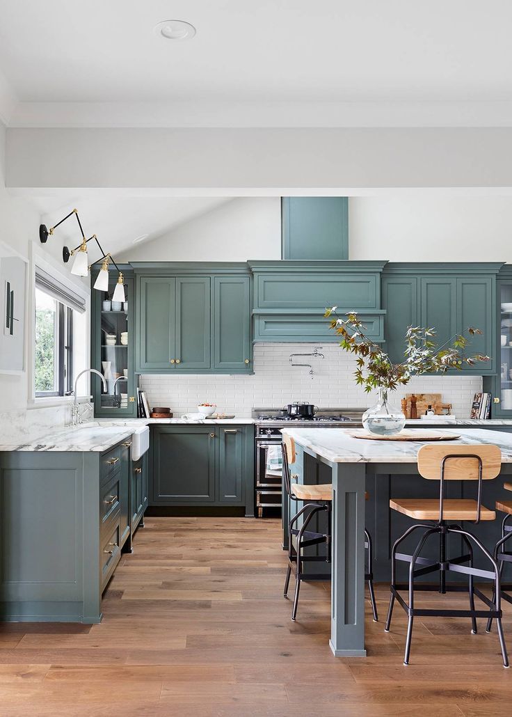 Latest trends in kitchen colors