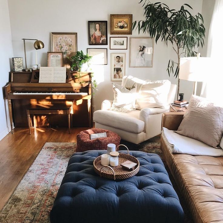 How to decorate a small living room in an apartment