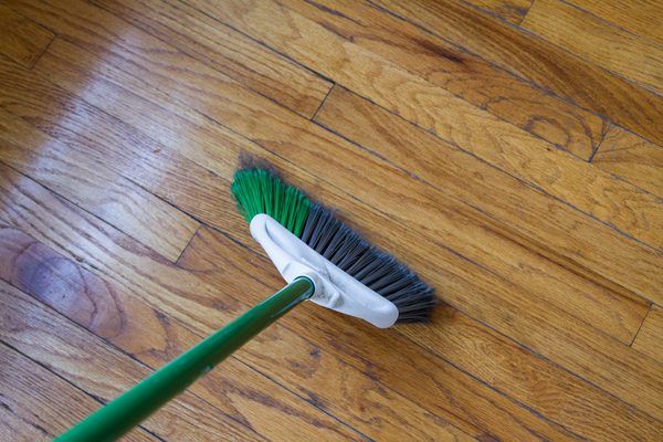 Deep cleaning wooden floors