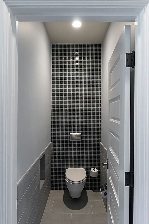 Tiny narrow bathroom ideas