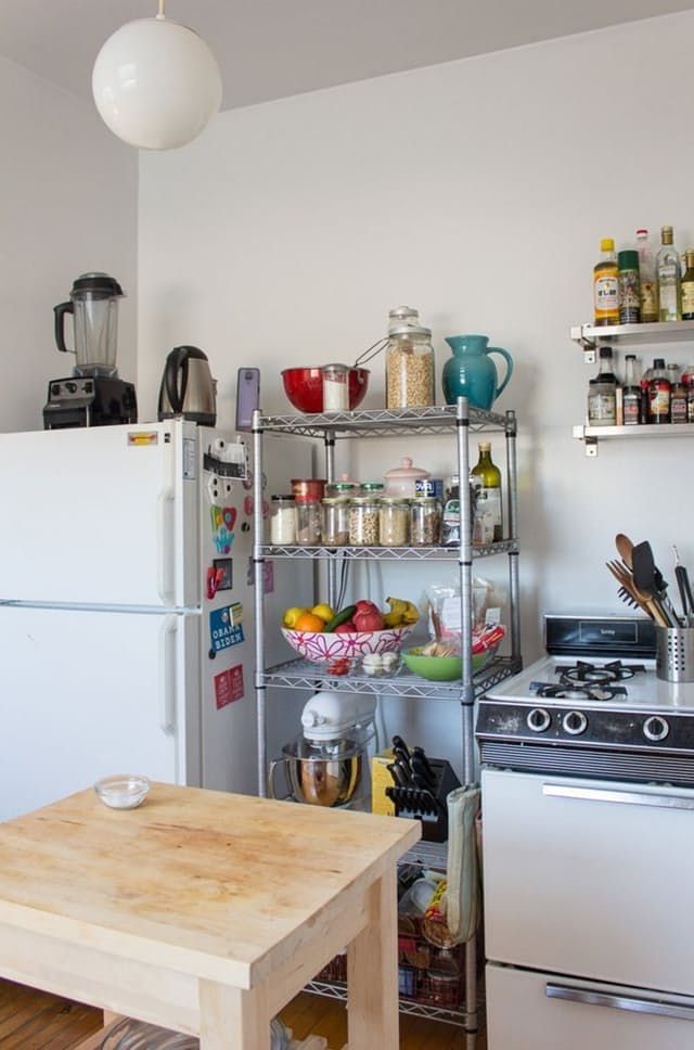 Tiny kitchen organization