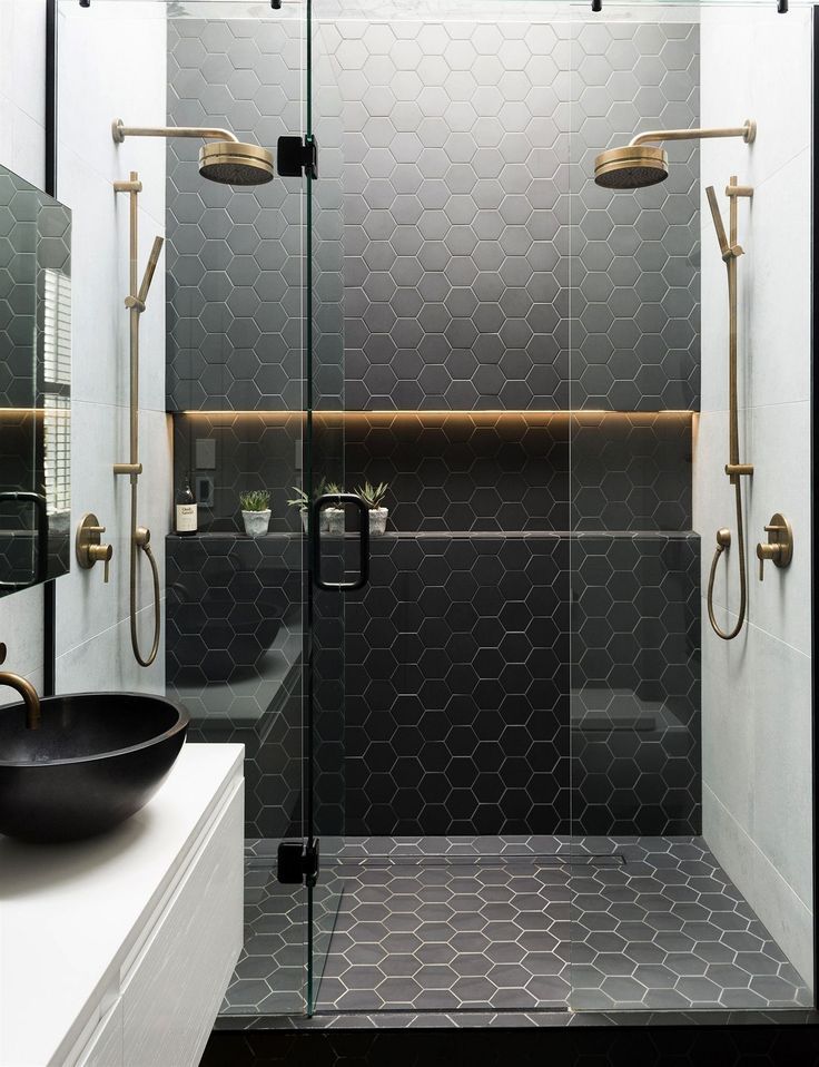 Tile shower wall design