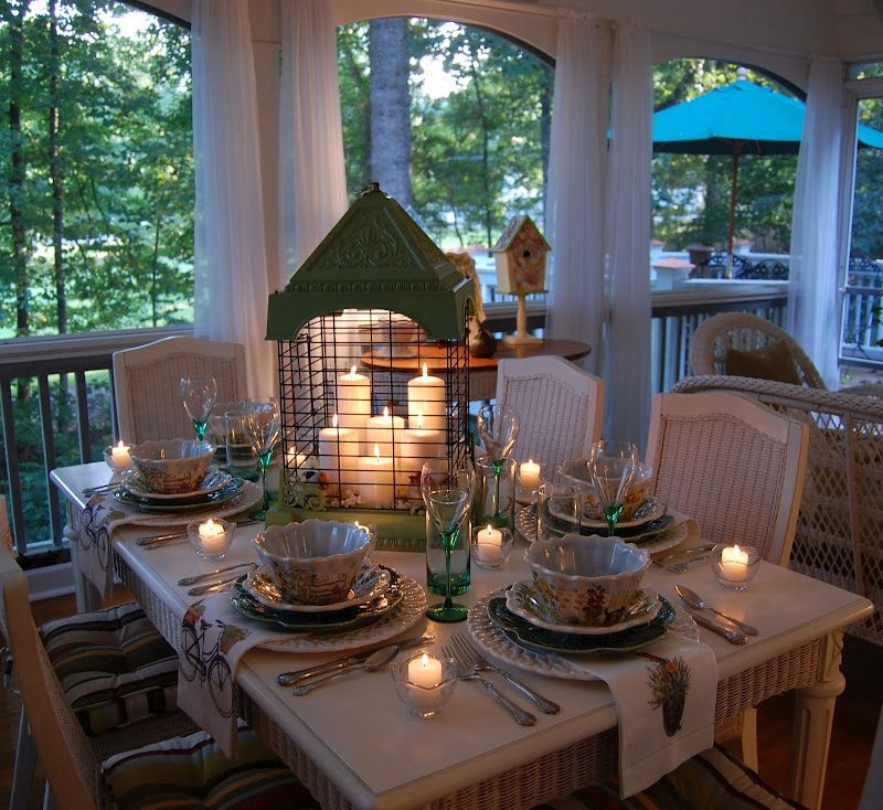 Summer outdoor dining