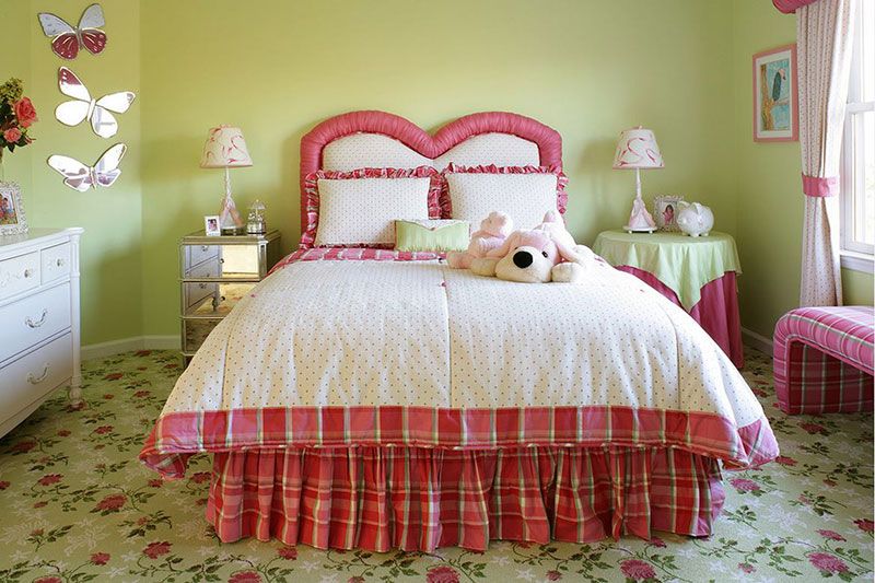 Pink and green bedrooms