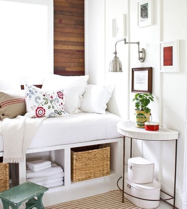 Spare small guest room ideas