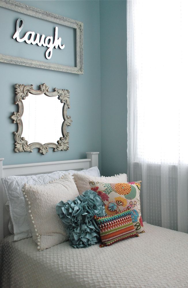 Cute guest bedroom