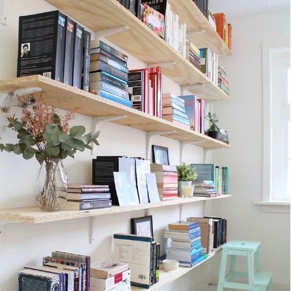 Arranging books on a bookshelf