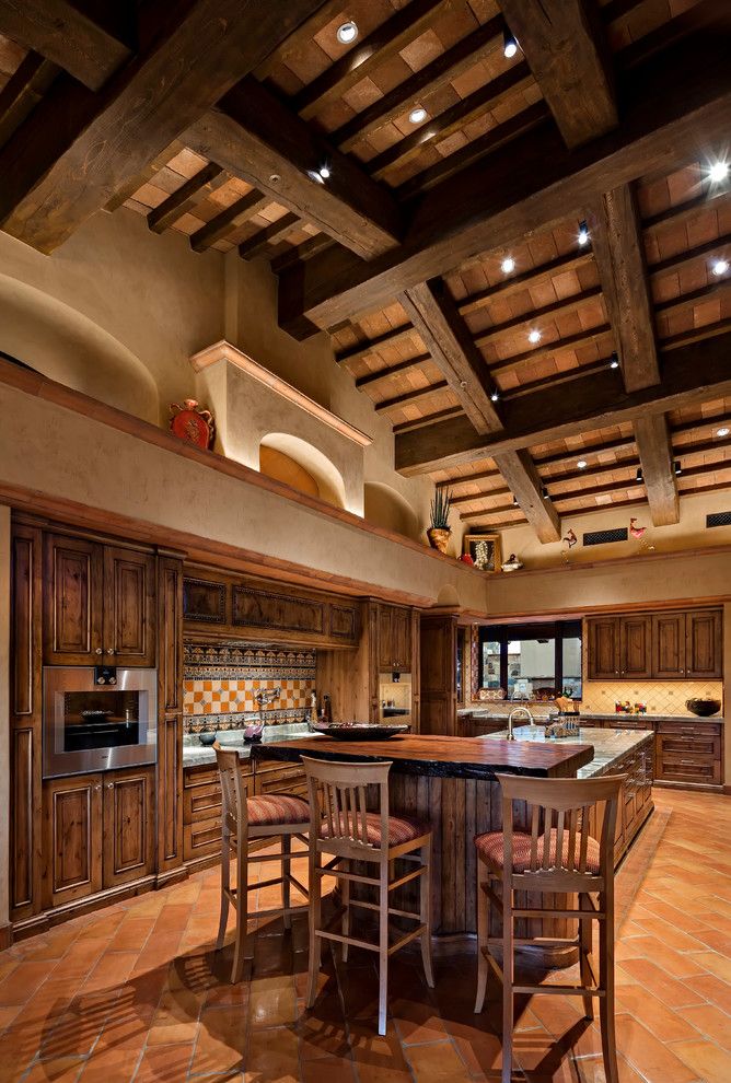 Traditional designer kitchen