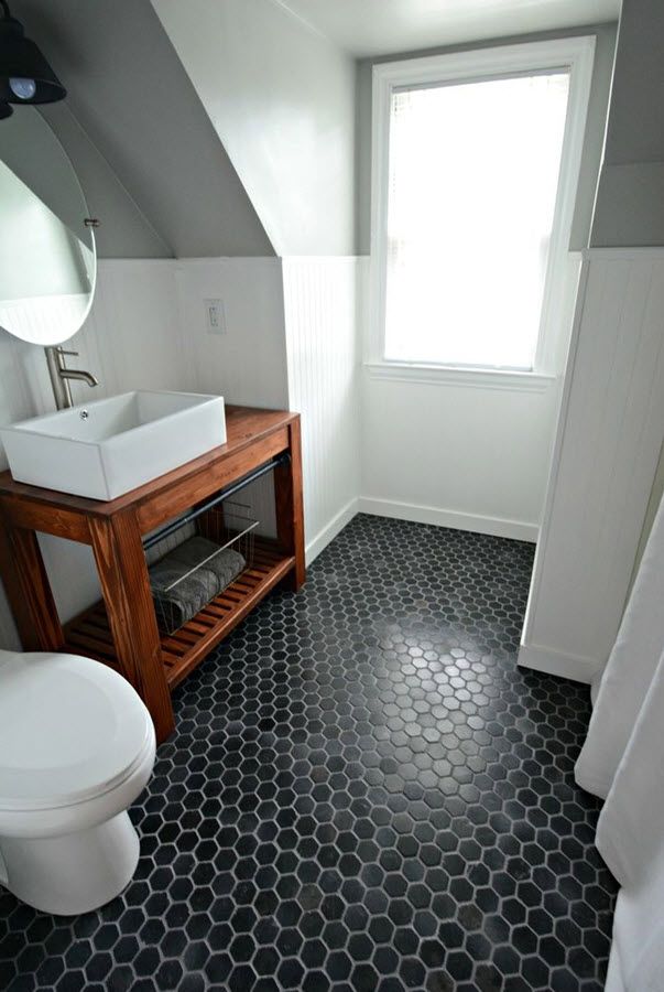 Non slip tiles bathroom