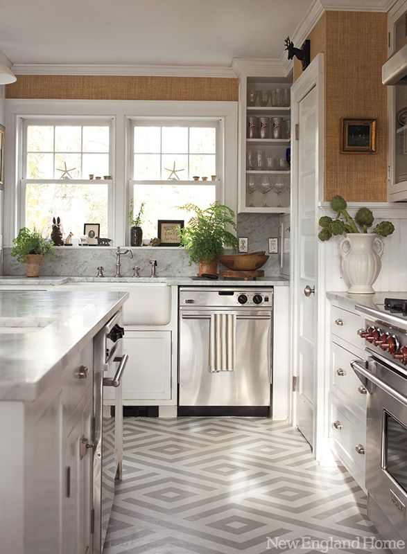 Kitchen floor pattern