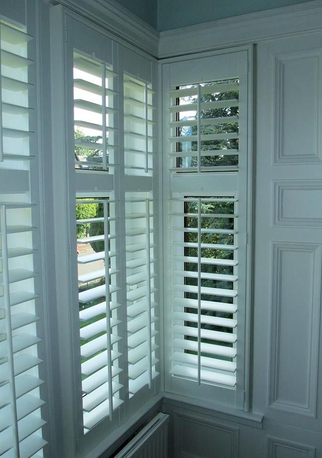 Shutter on bay window