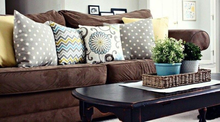 Living room ideas with chocolate brown couch