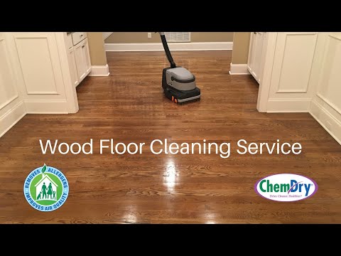 Deep cleaning wooden floors