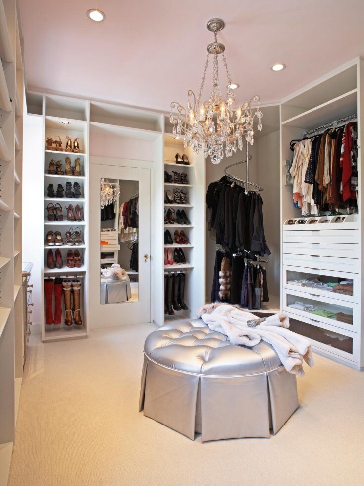 Walk in dressing room ideas
